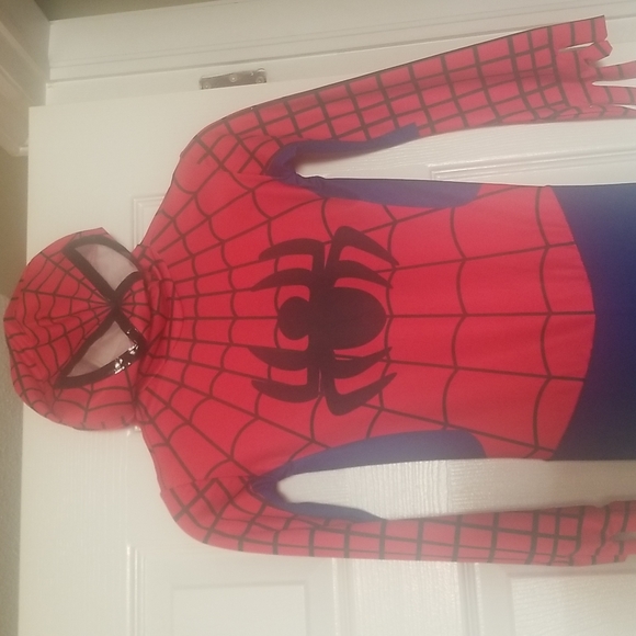Costume Comic - Spiderman - Picture 3 of 4